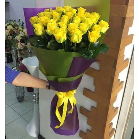25 Դեղին Վարդեր