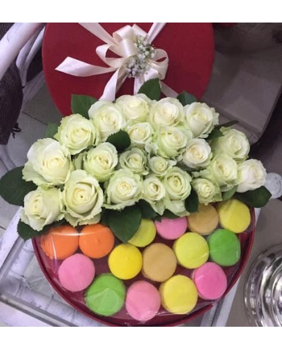 White Roses and Macaroons