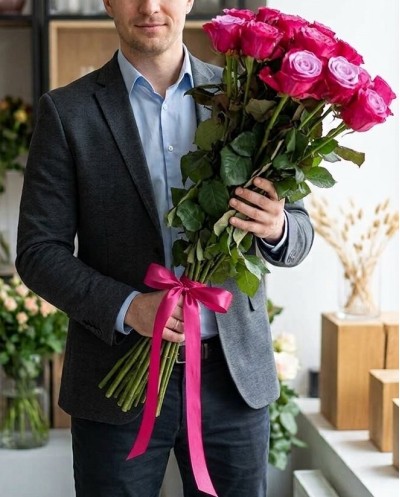 15 Purple Roses